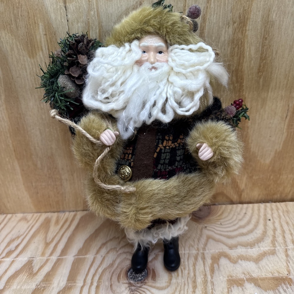 Old World‎ Santa Claus Figurine Rustic Lodge Faux Fur Woodland Christmas Decor